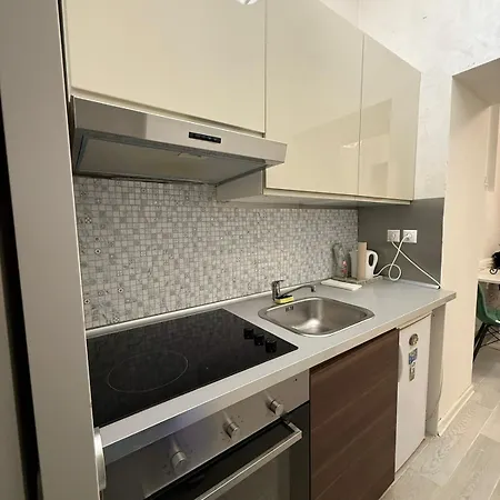 Cozy In The Center *